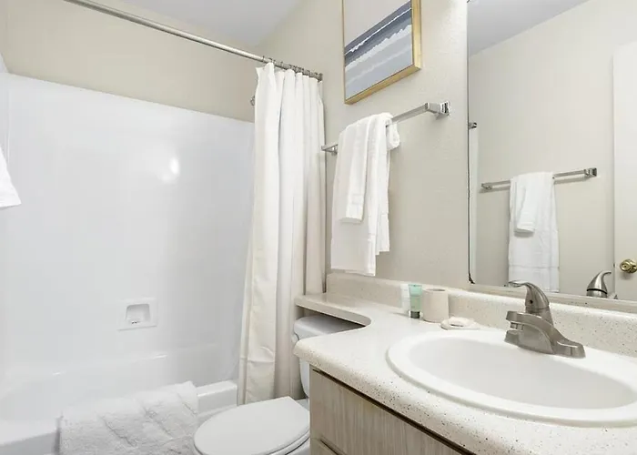 Landing Modern With Amazing Amenities Apartment *